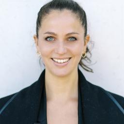 Vorstandsmitglied
Isabelle Schramm